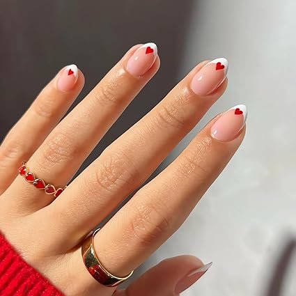 Uñas sencillas para San Valentín 